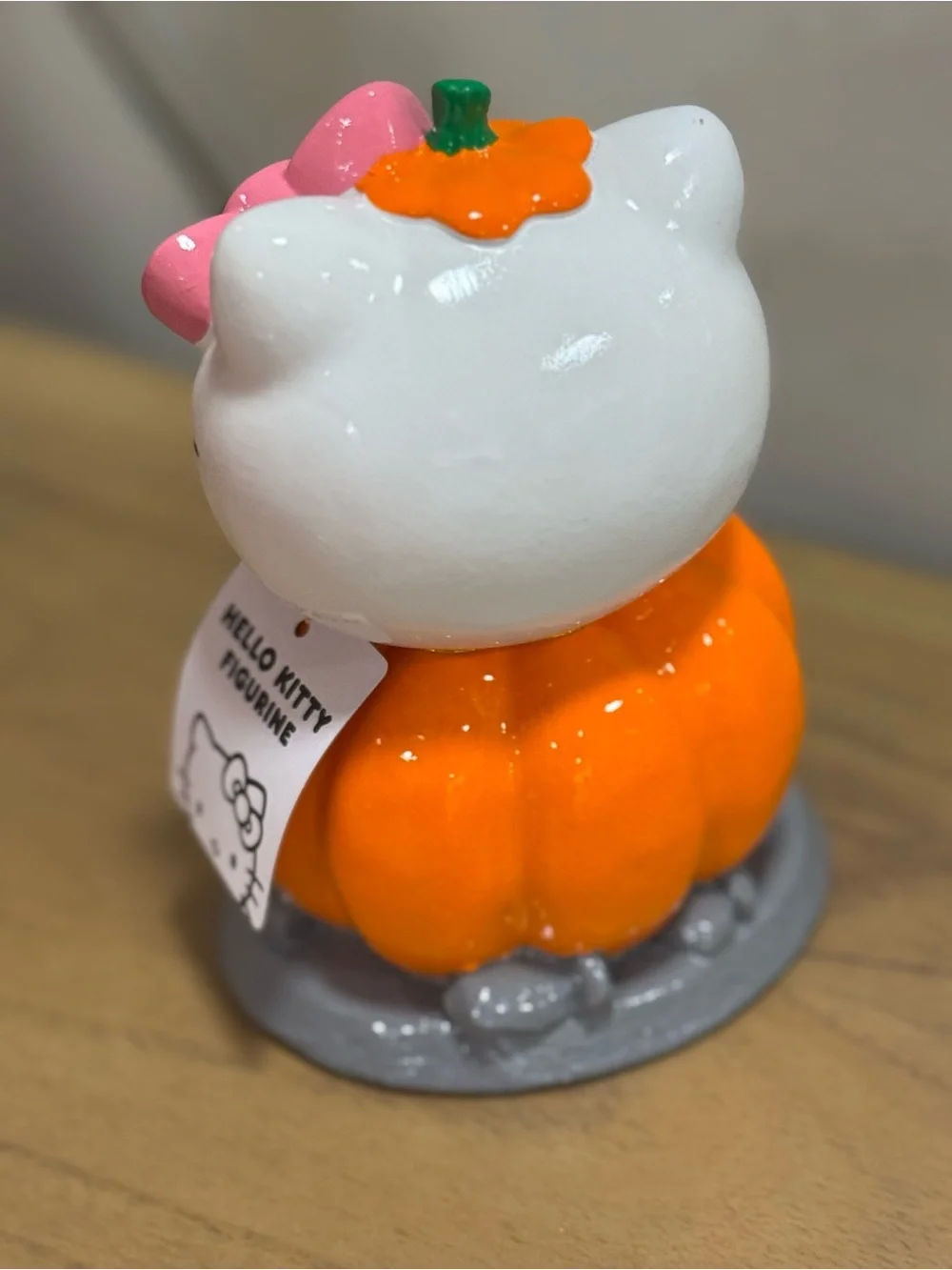 Hello Kitty Pumpkin figurine- White, Orange, Pink